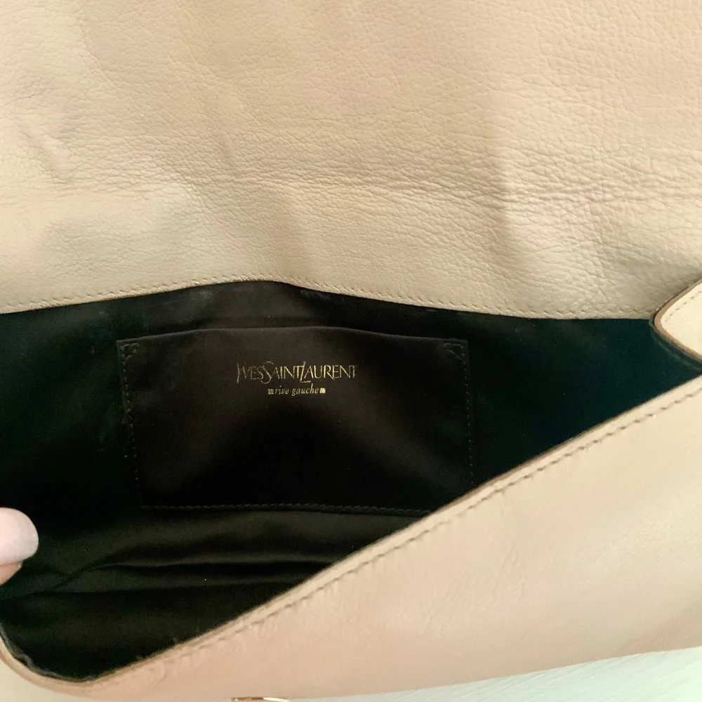 Yves Saint Laurent Nude Leather Clutch - Picture 5 of 6
